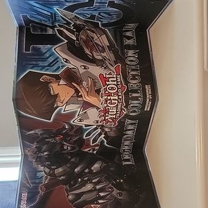 Yu-Gi-Oh hard card mat